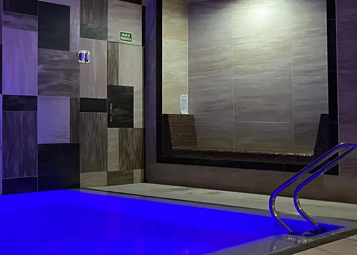 Апартаменты Torre Luxor Леон