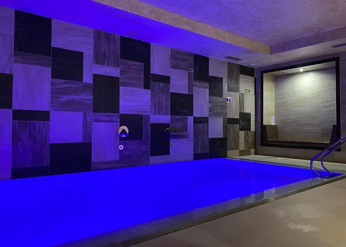 Torre Luxor Леон